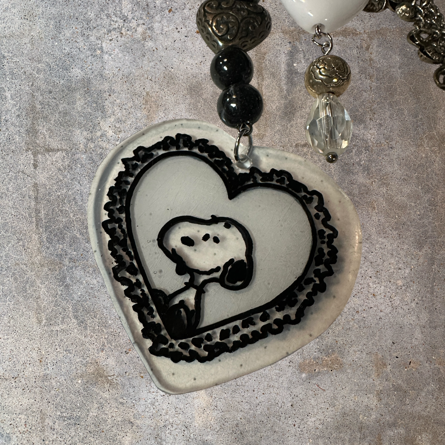 Cat Piiss Metal Heart Keychain!