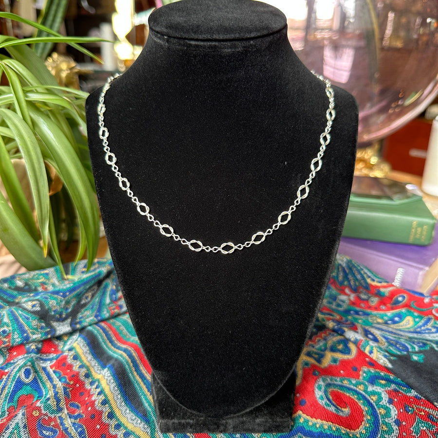 Sterling Knot Chain