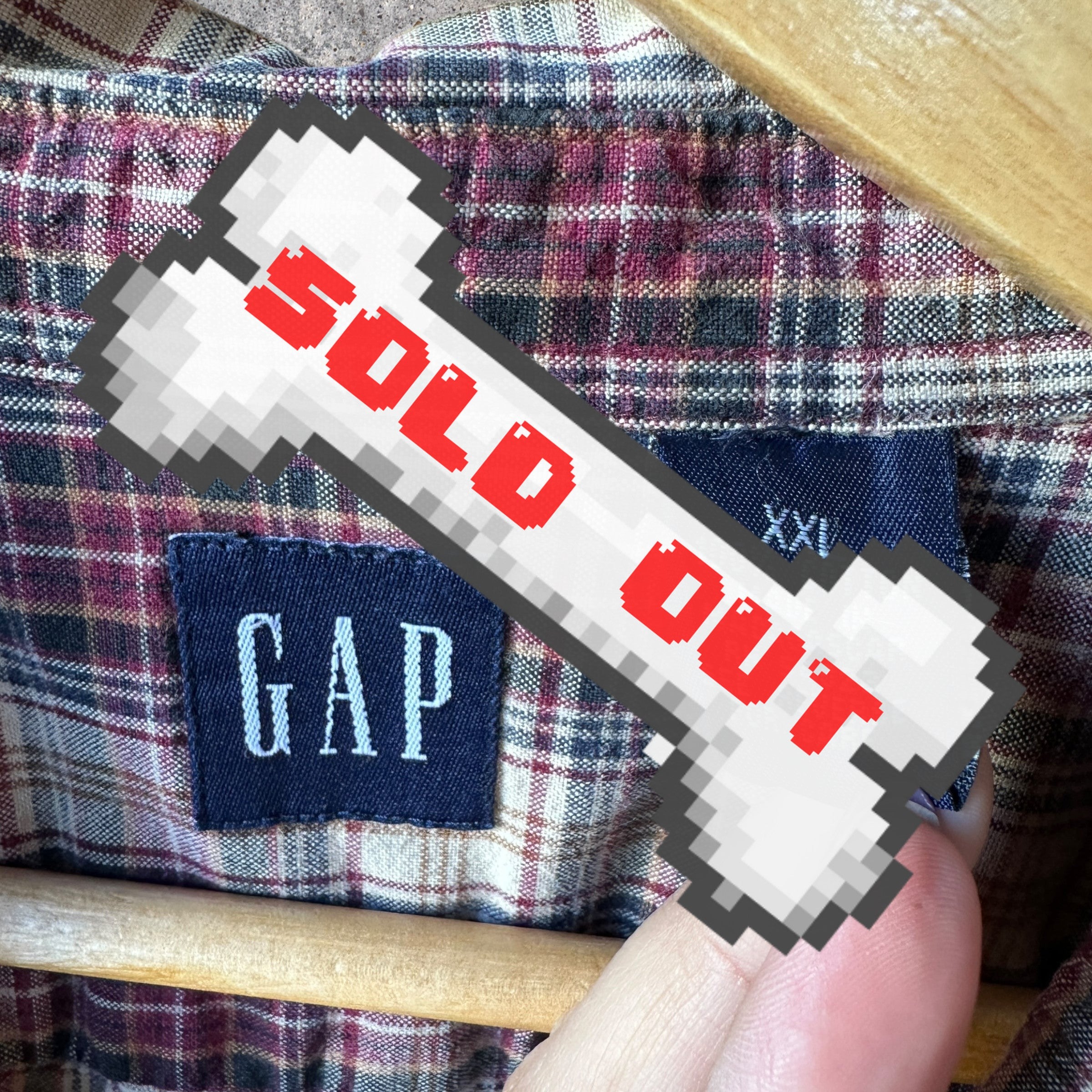 VTG Gap plaid button down with double pockets