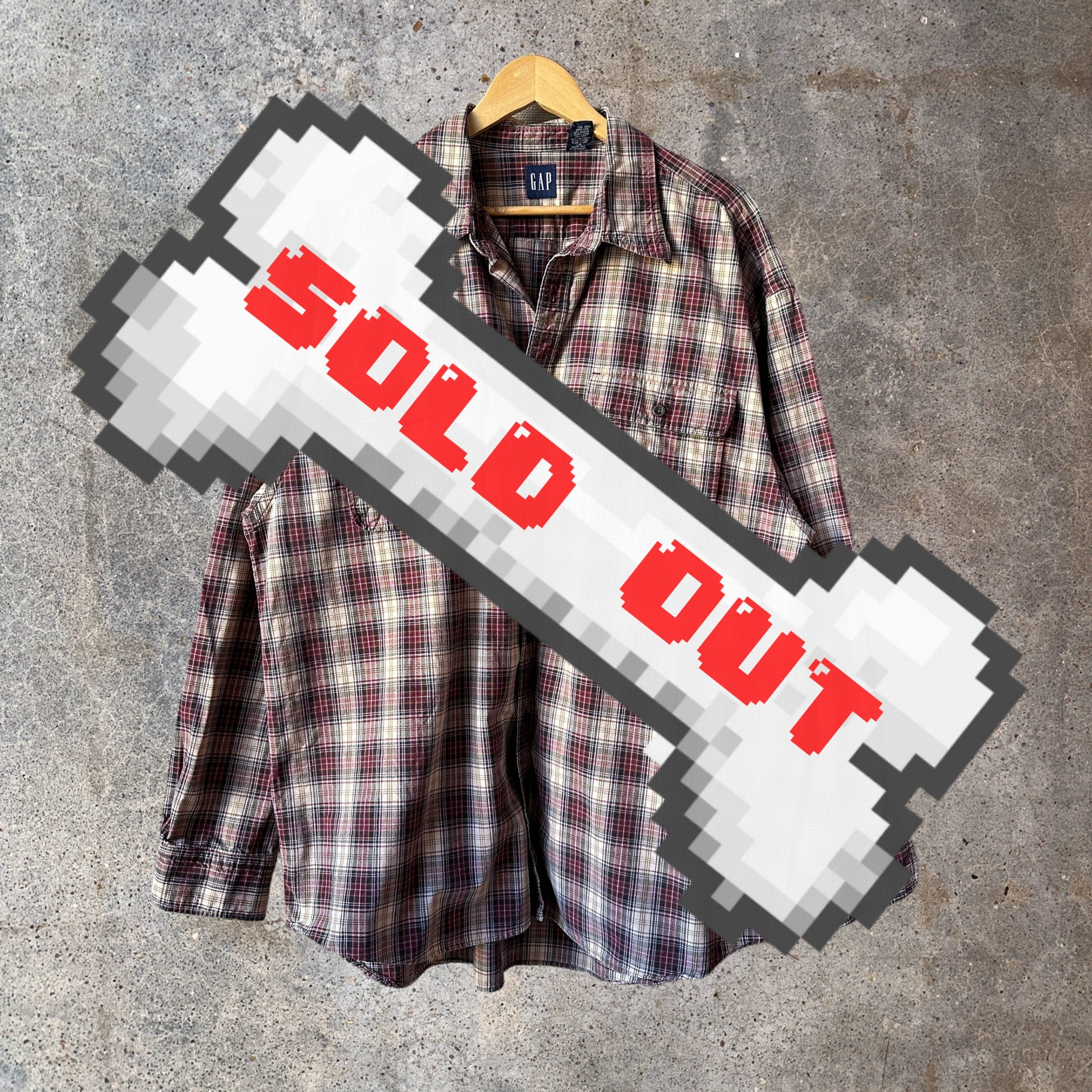 VTG Gap plaid button down with double pockets