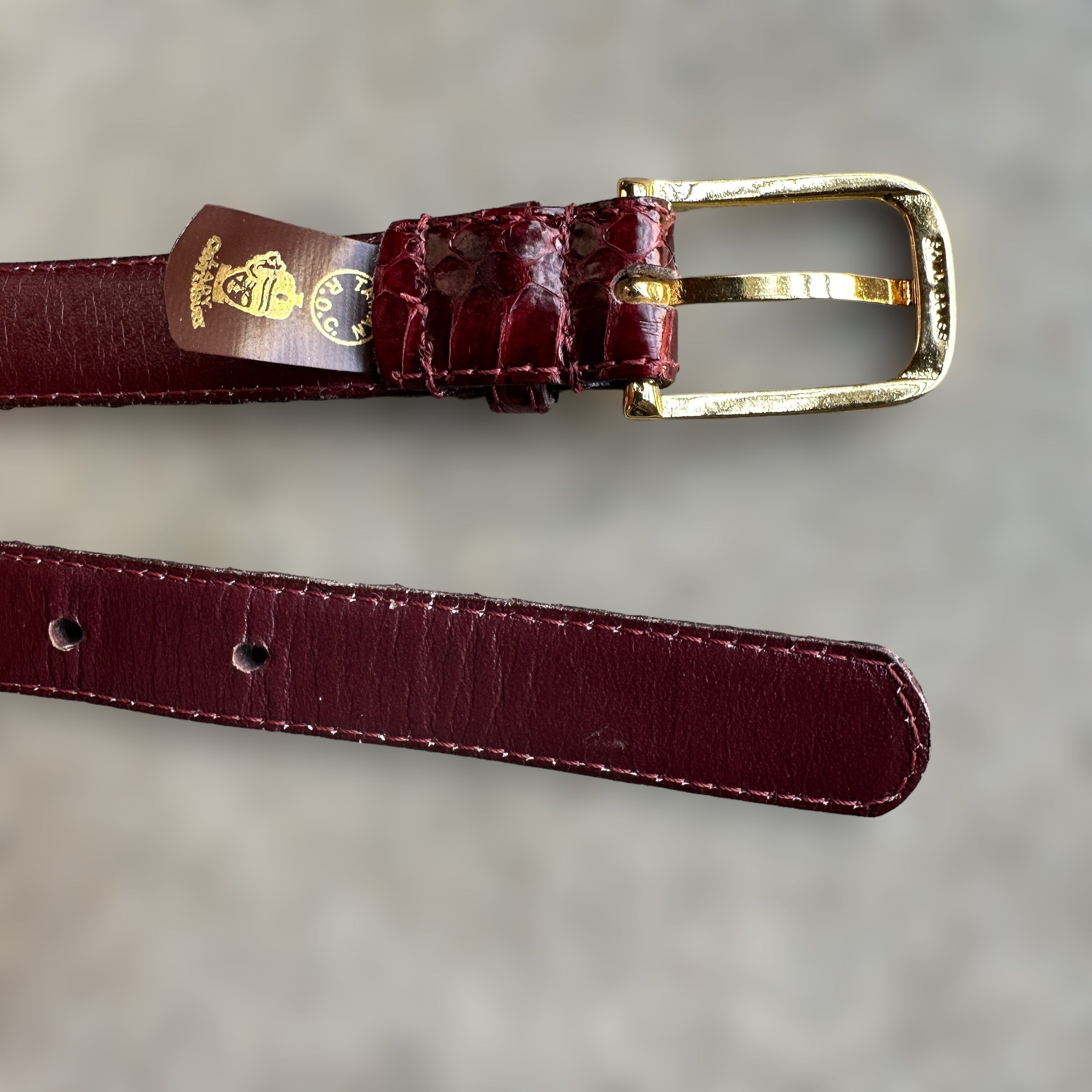 Vintage lady canterbury genuine snakeskin burgundy belt