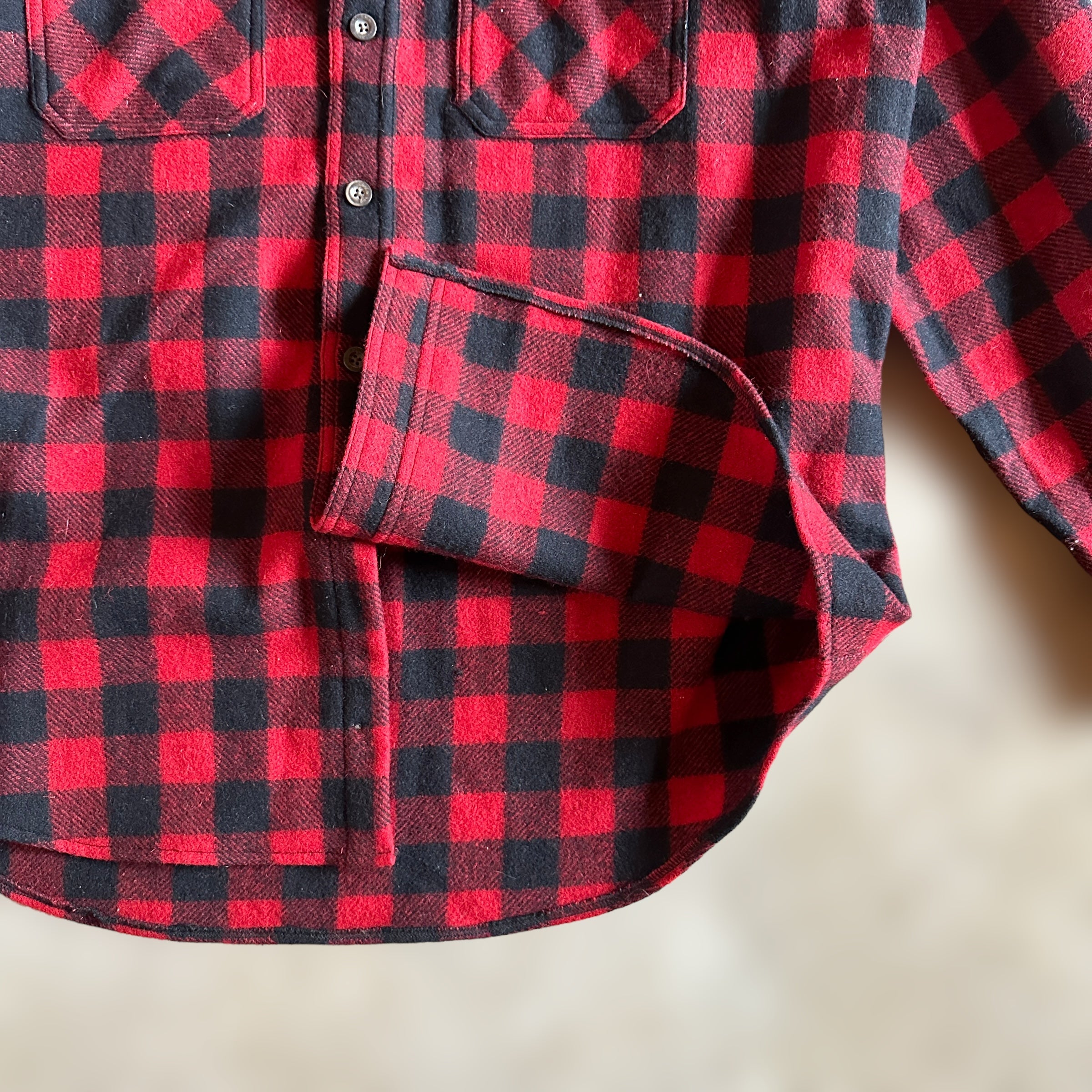 Woolrich buffalo plaid button down with double pockets