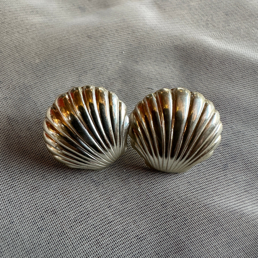 vintage sterling silver seashell studs